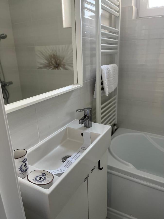 Alma Apartments Suceava Eksteriør billede